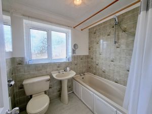Bathroom - click for photo gallery